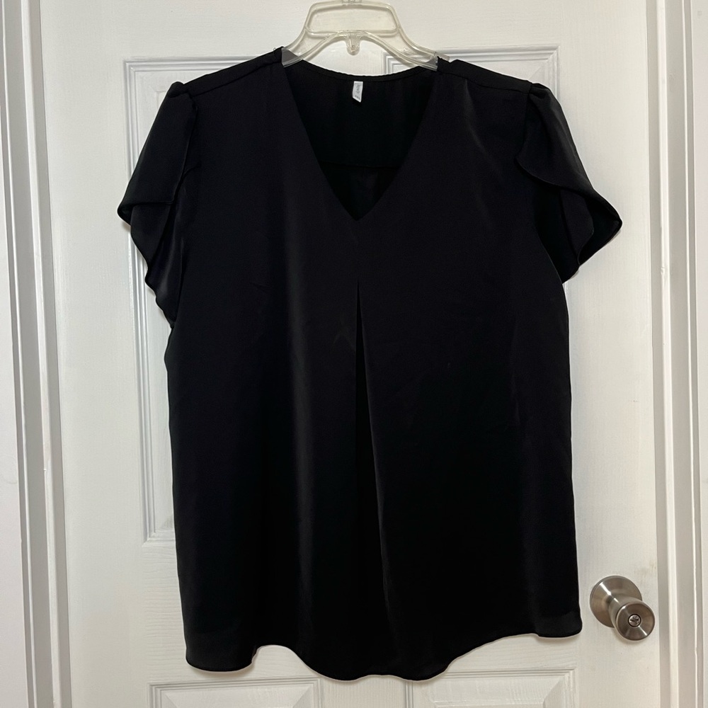 Anyally Plus Black V-Neck Women's Blouse